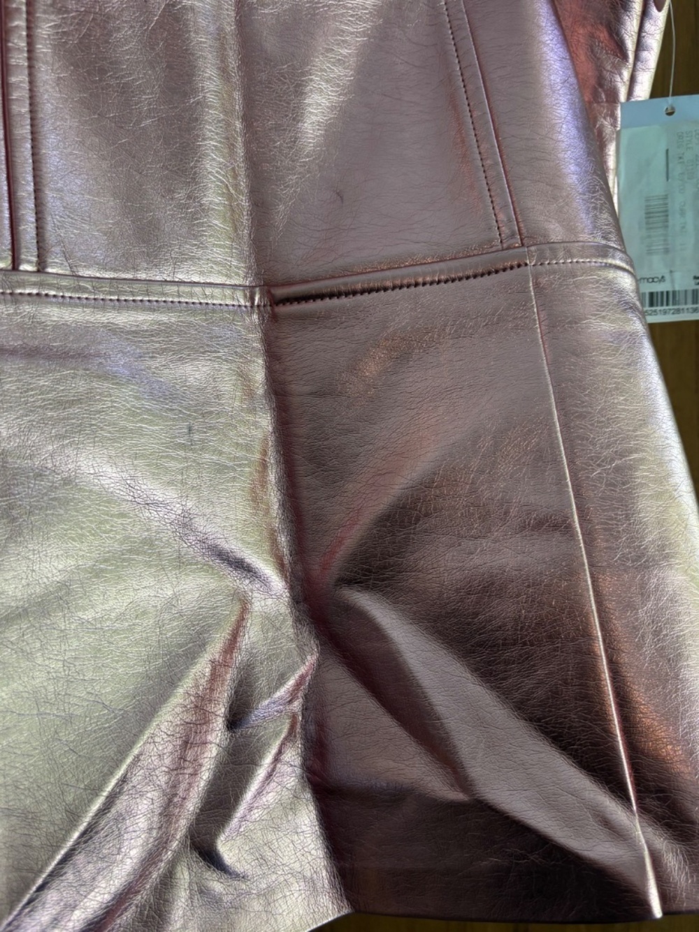 GUESS NWT Metallic Rose Gold Faux Leather Mini Skirt Size 4 - Picture 7 of 10
